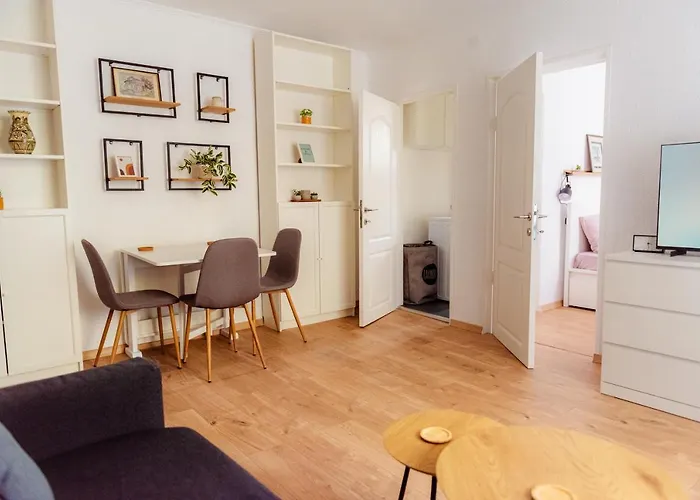 Cozy Ultracentral Universitate Square *