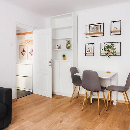 Cozy Ultracentral Universitate Square