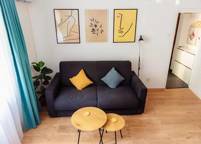 Cozy Ultracentral Universitate Square *