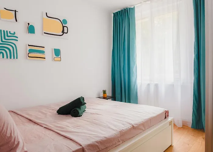 Cozy Ultracentral Universitate Square Appartamento